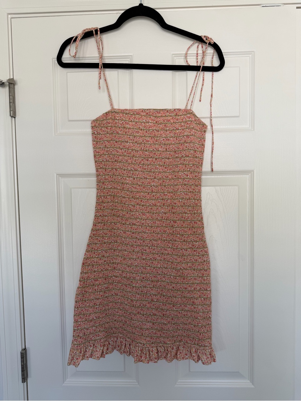 Storia Pink Floral Tie-Strap Summer Dress
